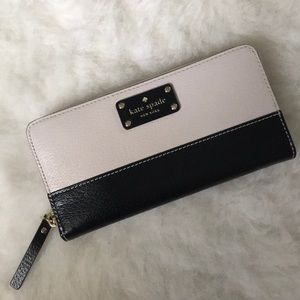 Kate Spade Zip Wallet